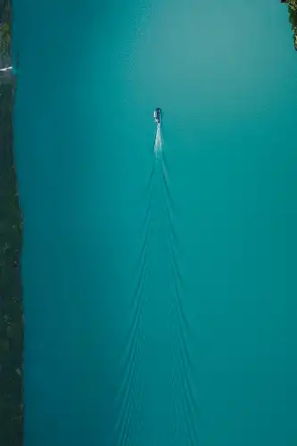 photo containing: Blue, Fluid, Liquid, Ocean