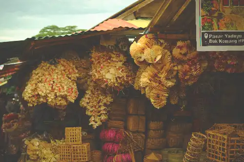 photo containing: Basket, Market, Produce, Natural foods, Retail, Bazaar, Floristry, Flower Arranging, Food, Wicker