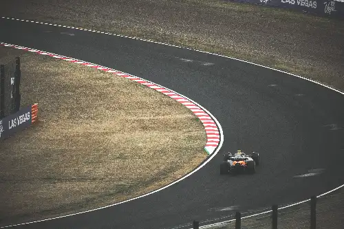 photo containing: Automotive Tire, Race track, Asphalt, Sports venue, Auto racing, Motorsport, Race car, Sports, Racing, Formula One tyres