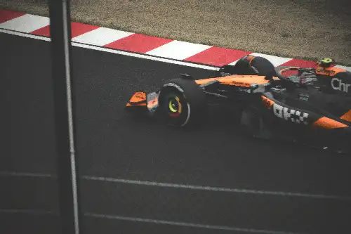 photo containing: Formula One tyres, Open-wheel car, Formula 1, Race car, Formula One car, Auto racing, Motorsport, Automotive Tire, Sports, Racing